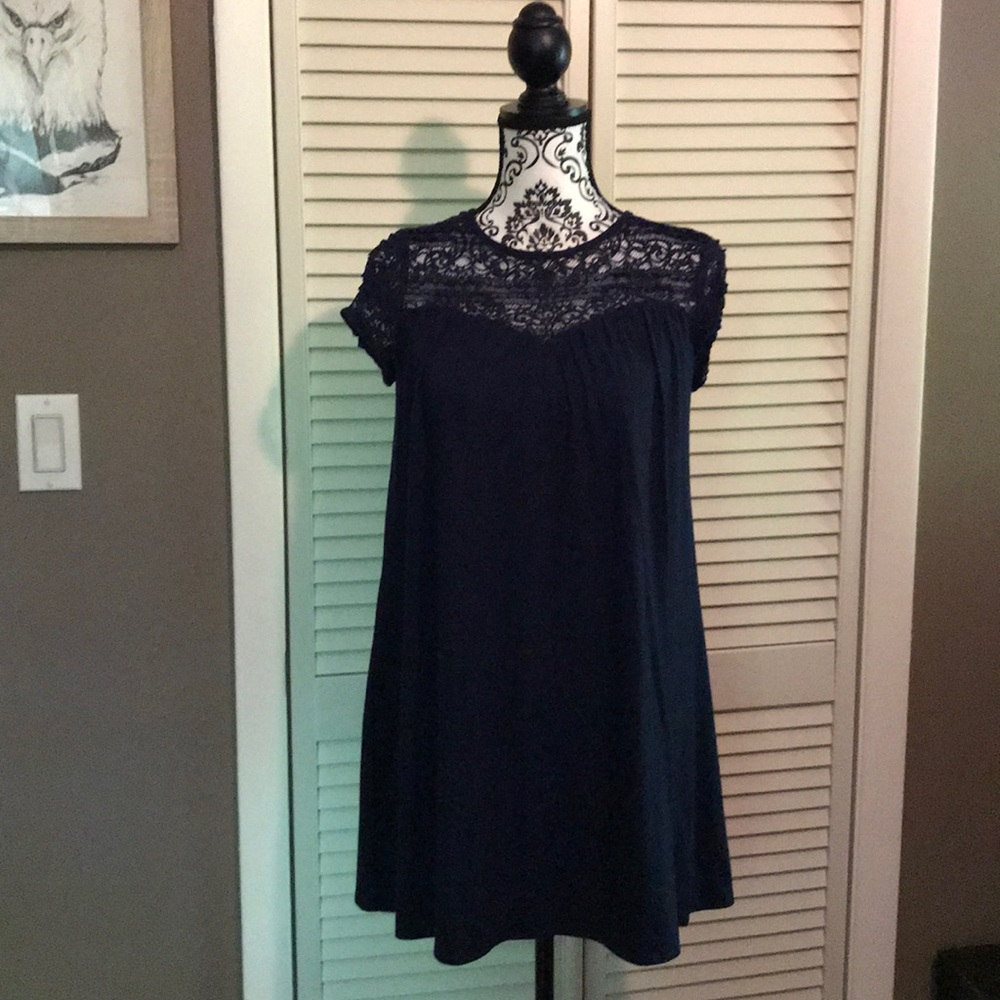 Pretty summer dress-worn gently /good condition